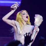th_68917_KUGELSCHREIBER_Lady_Gaga_performs_live_at_MGM_Grand_Hotel41_122_160lo.jpg