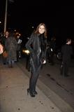 th_05458_OliviaPalermo_TheNextThreeDays_Premiere_J0001Nov9_012_122_222lo.jpg