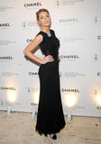 th_23408_BlakeLively_Chanel_benefit_for_Sloan_Kettering_31_122_229lo.jpg