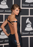 Taylor Swift - Страница 3 Th_50486_Taylor_Swift_celebutopia_net_5594_122_424lo