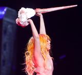 th_68845_KUGELSCHREIBER_Lady_Gaga_performs_live_at_MGM_Grand_Hotel38_122_435lo.jpg