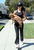 th_98119_Penelope_Cruz_takes_her_puppy_to_the_vet_13_469lo.jpg