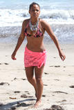 th_12940_KUGELSCHREIBER_Christina_Milian_hangs_out_on_the_beach_with_friends16_122_550lo.JPG