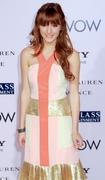 http://img153.imagevenue.com/loc179/th_177965278_BellaThorne_TheVow_HollywoodPremiere_40_122_179lo.jpg