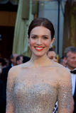 http://img153.imagevenue.com/loc248/th_63563_celebrity_paradise.com_TheElder_MandyMoore64_122_248lo.jpg