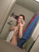 Teen selfshot with towel-53pghpwxur.jpg