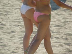 Greek Beach Sexy Girls Asses-71pkluijmx.jpg